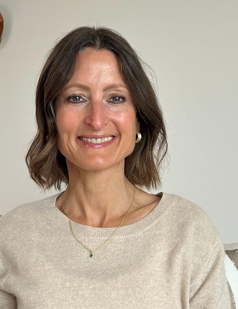 Katey Korzenietz, integrative counsellor in Exeter and Exmouth